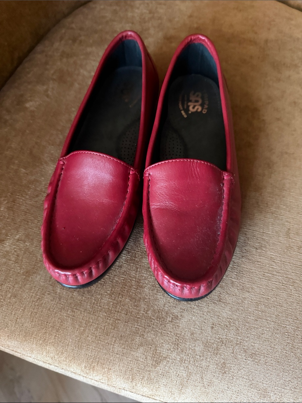 SAS Women's Red Leather Slip-On Moccasin Loafers